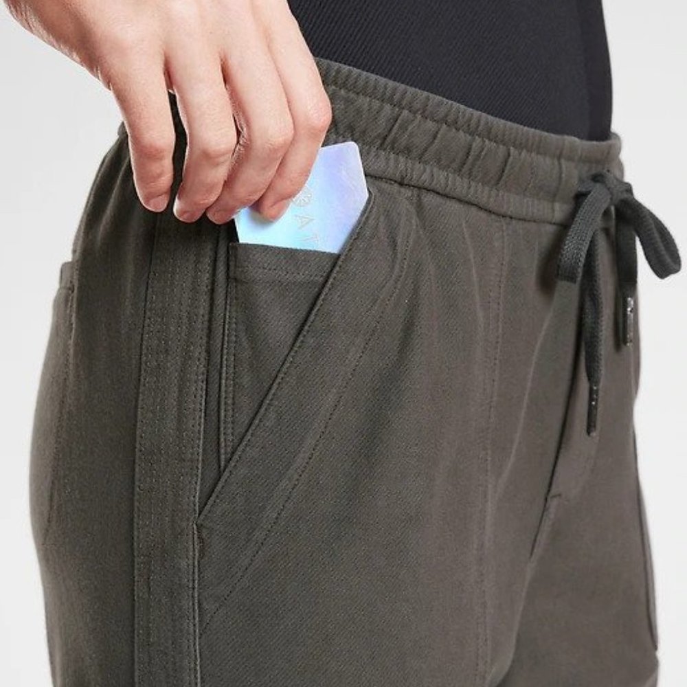 Athleta Farallon Jogger size 0 Cypress Green - Picture 3 of 6